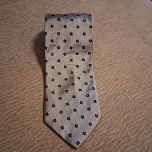Brooks Brothers Tie Pure Silk Made In USA Gray Navy Blue Geometric NWT